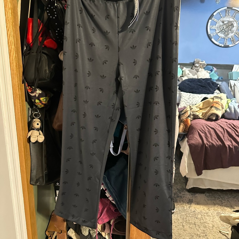 Adidas Night Gray pants size large
